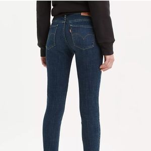 Levi’s 711 Skinny Ankle mid rise jeans (dark wash)